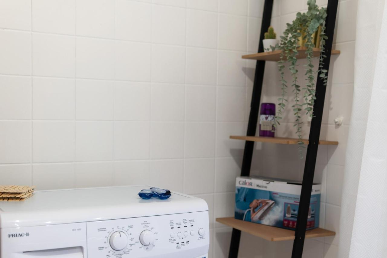 האסלט City Apartment 3 Bedroom, Kitchen, Wifi, Workspace, Coffee, Central מראה חיצוני תמונה